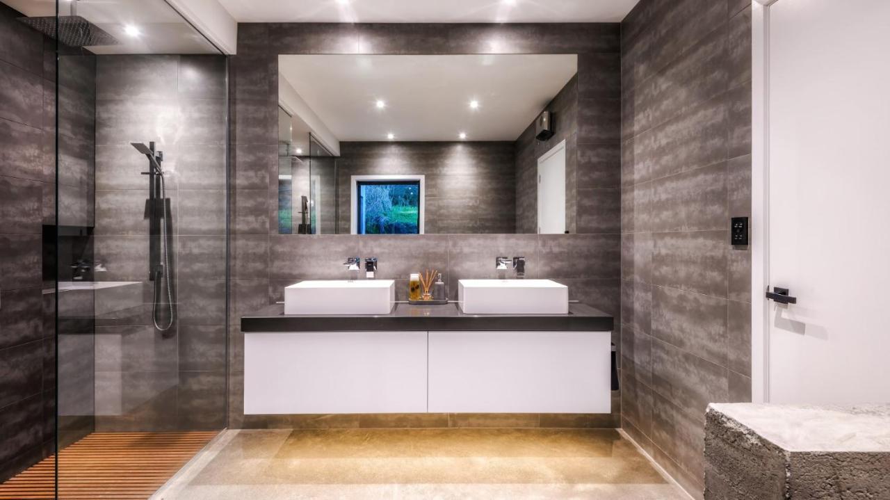 Bridle Path Retreat - Christchurch Holiday Homes 외부 사진