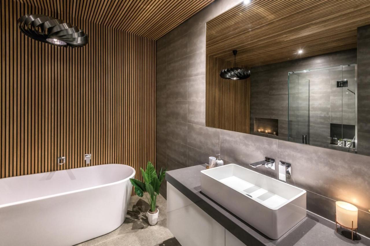 Bridle Path Retreat - Christchurch Holiday Homes 외부 사진