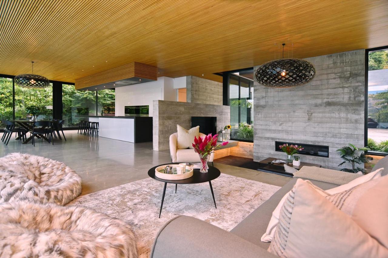 Bridle Path Retreat - Christchurch Holiday Homes 외부 사진