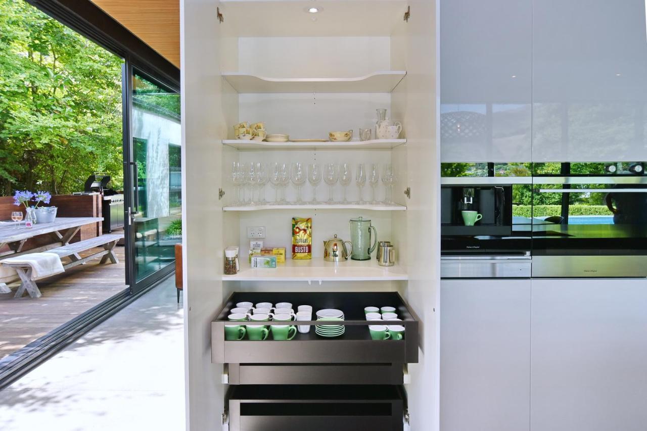 Bridle Path Retreat - Christchurch Holiday Homes 외부 사진